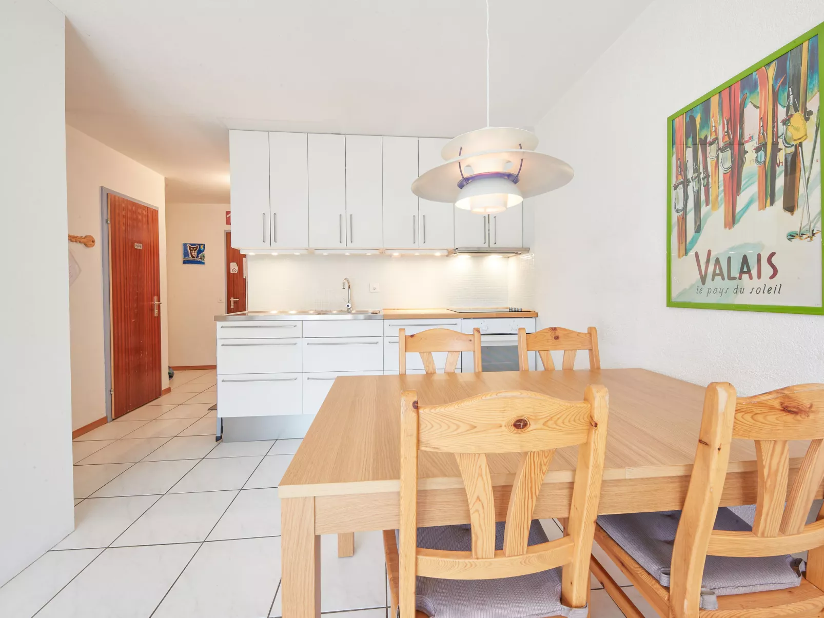 Combire 302 - Inside