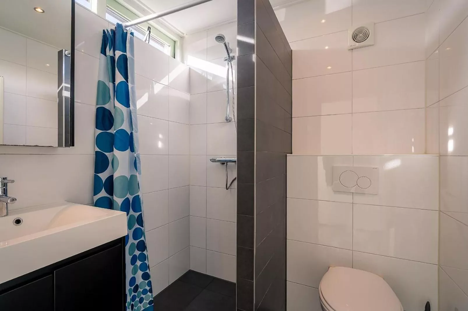 De Parel 162 en 166-Bathroom
