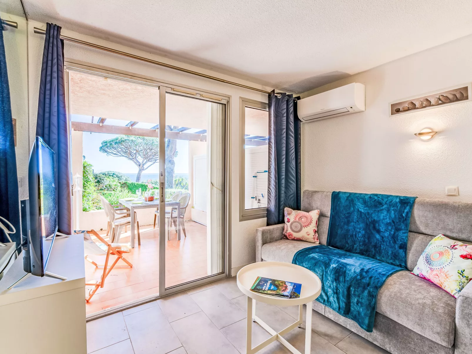 Les Coteaux de la Nartelle - Drinnen