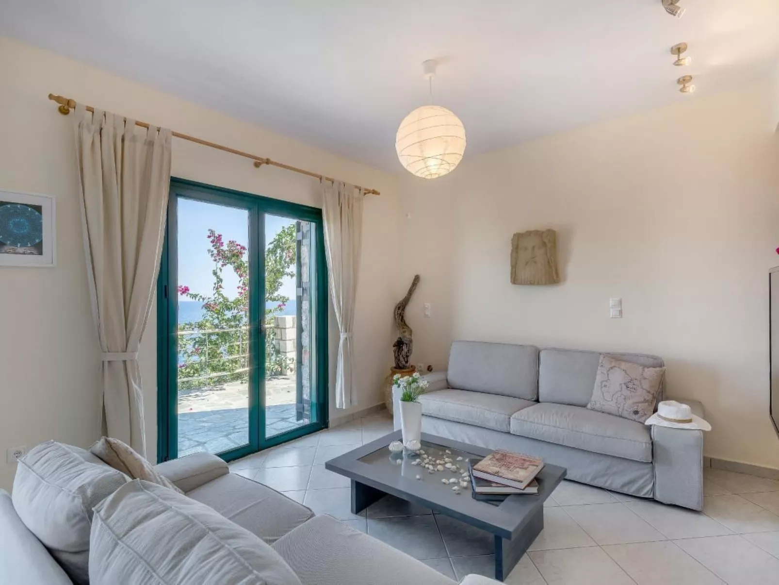 God Bacchus (God Dionysus) Villa - Inside