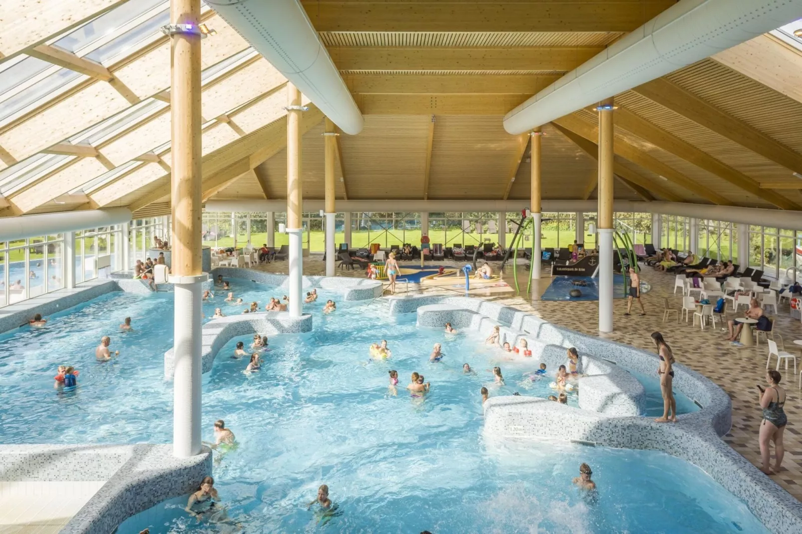Vakantiepark de Krim 17-Parkeinrichtungen