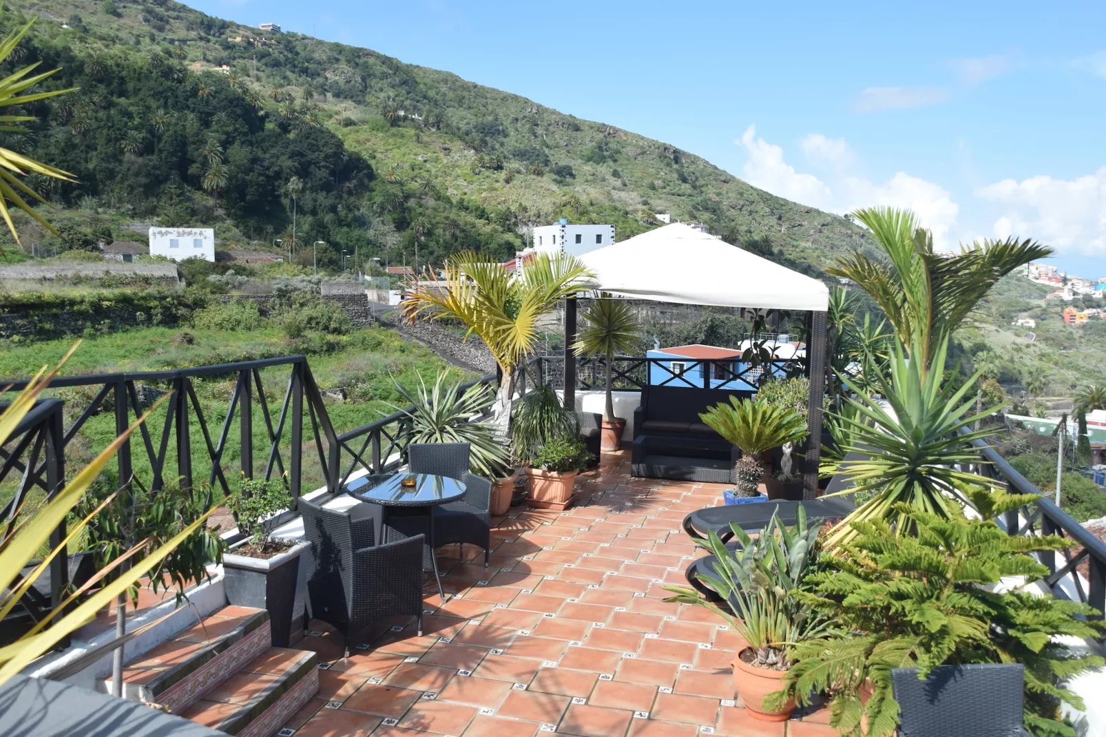 Apartamentos Monasterio de San Antonio 3 - Terrasse/Balkon