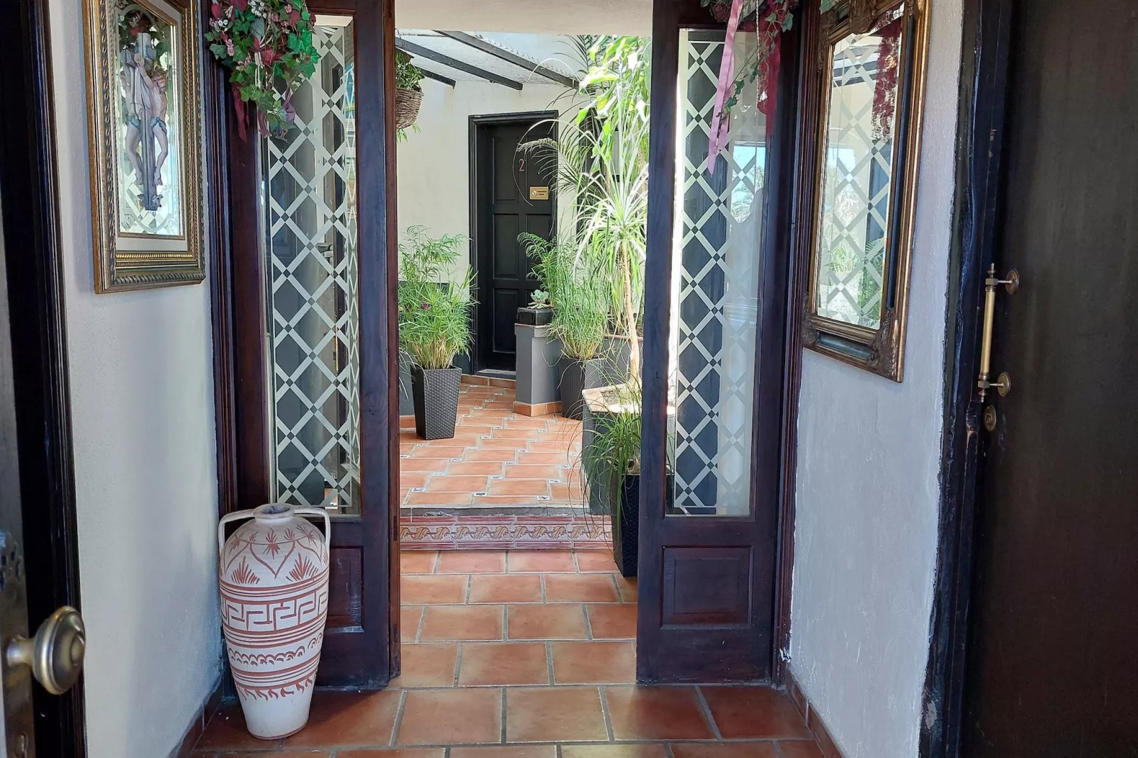 Apartamentos Monasterio de San Antonio 5 - Empfangshalle