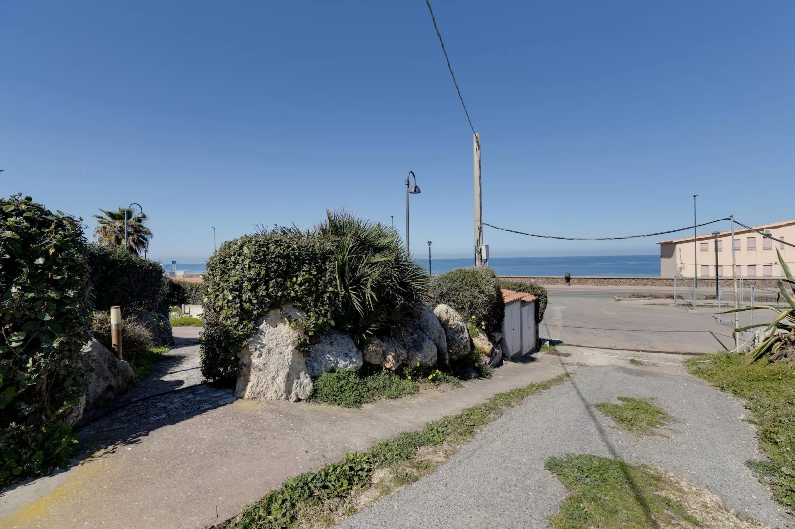 CASA MAESTRALE - Exterior in summer