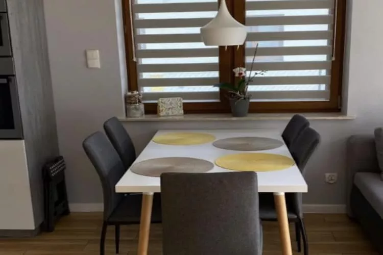 Dom wakacyjny w Dębinie dla max 4 osób - Esszimmer