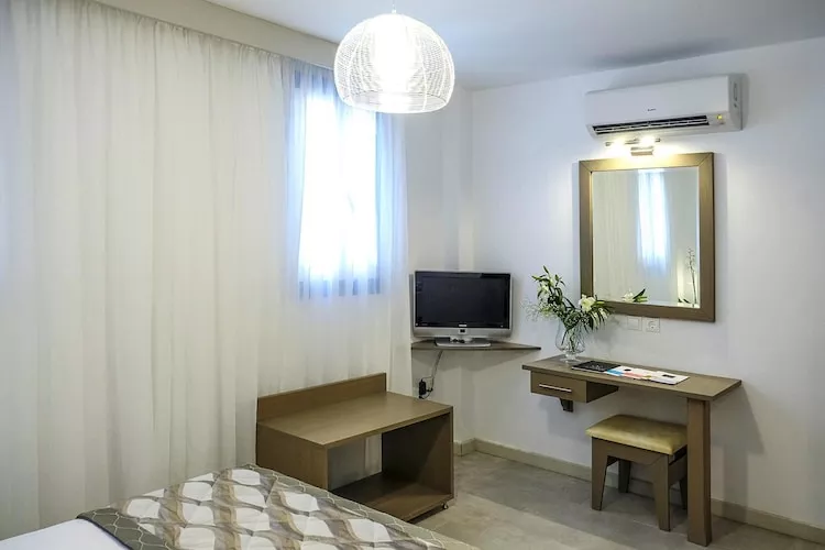 Holiday residence Acrotel Athena Villas, Elia Beach-1-bedroom-apartment ground floor - Chambre