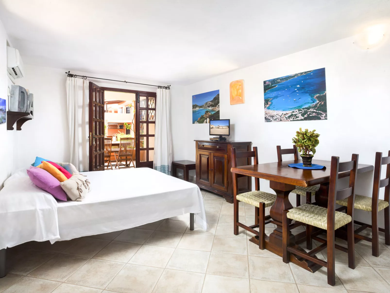 Bougainvillae Mono - Drinnen