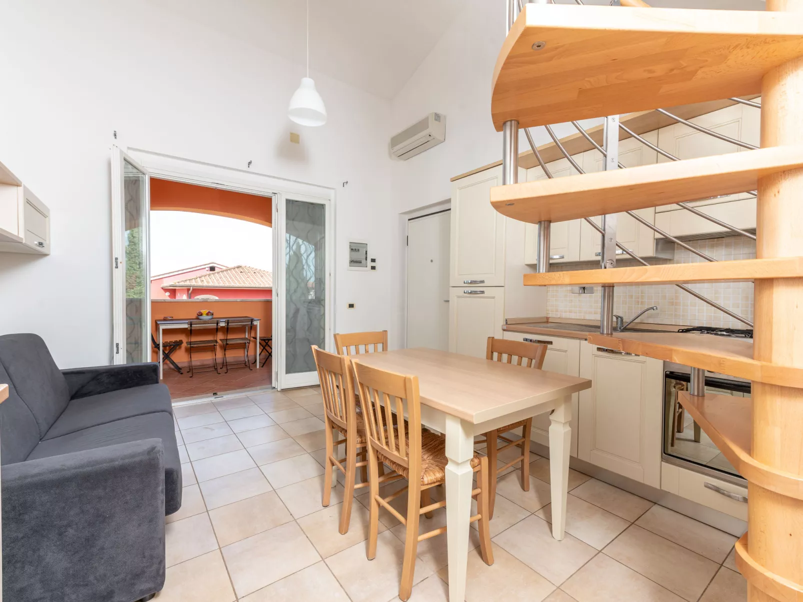 Aba Village - Dedans