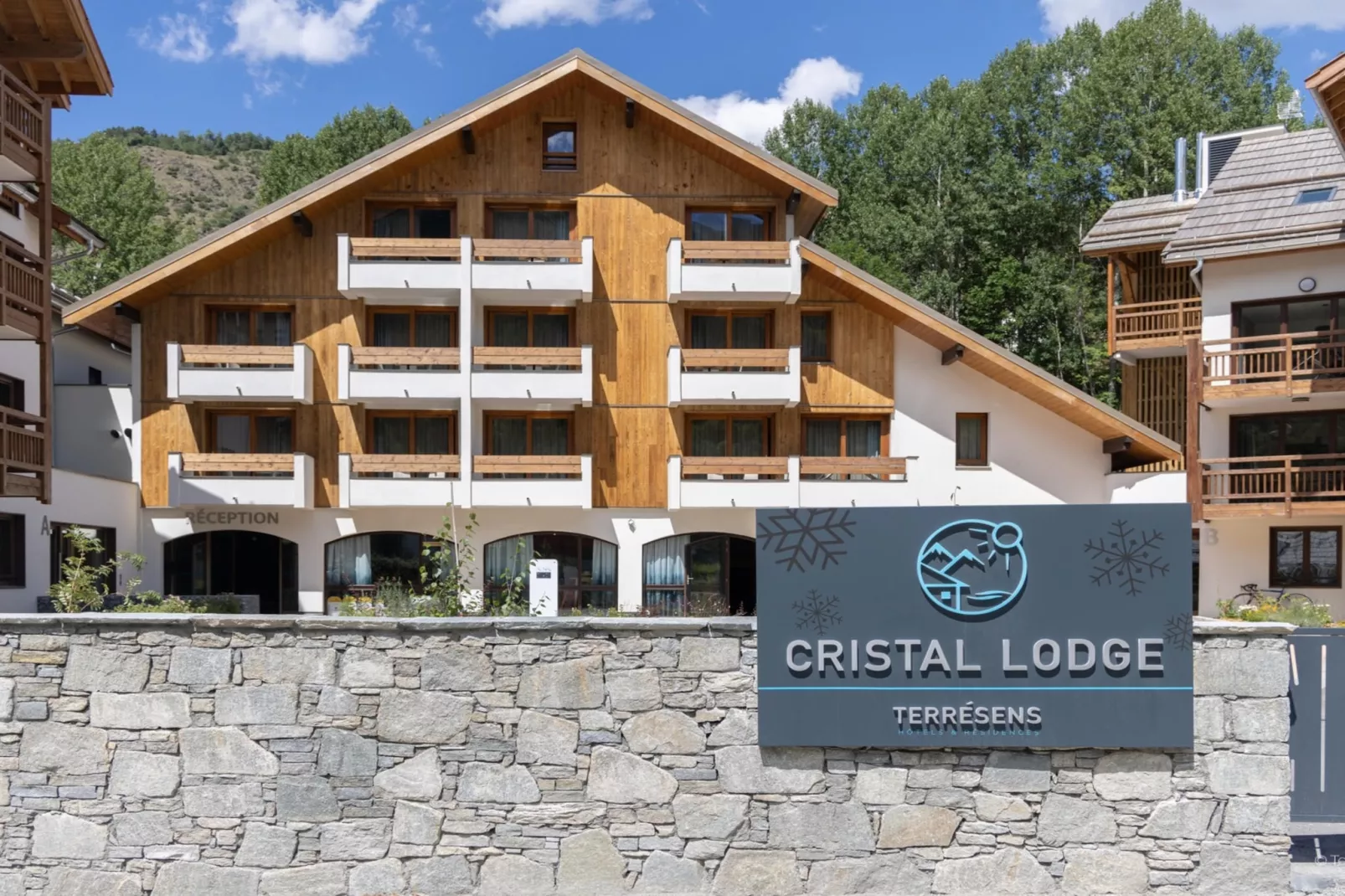 Le Cristal Lodge-R3TS - Außenbereich Sommer