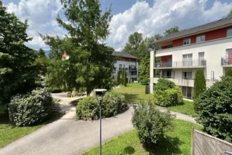 Adonis Divonne-les-Bains T2 Park side - Exterior in summer