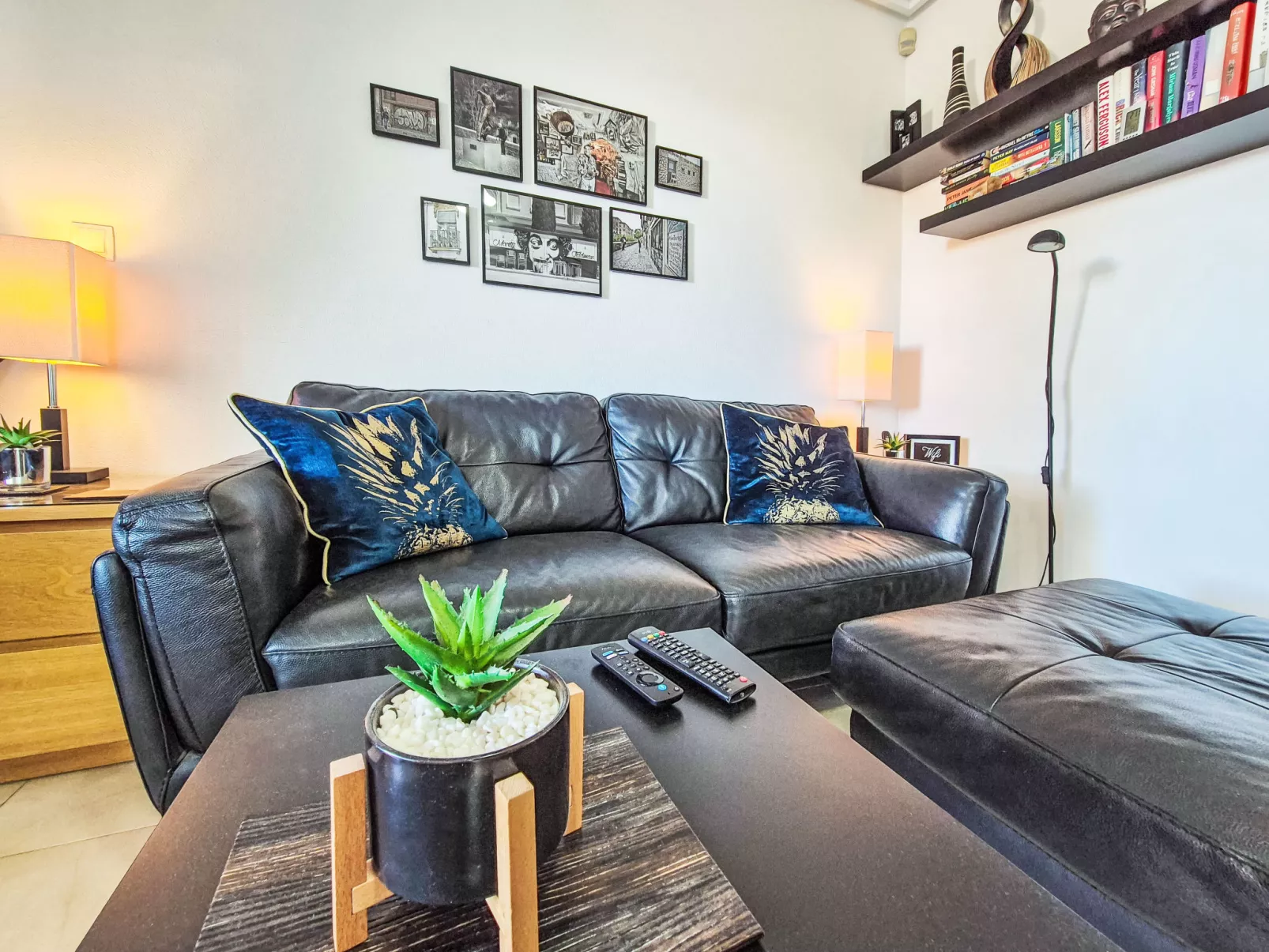 "Casa La Torre" mit Wallbox - Dedans