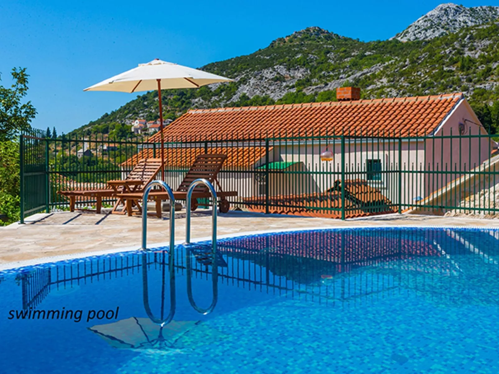 Villa mit Pool, Oslje - Dehors