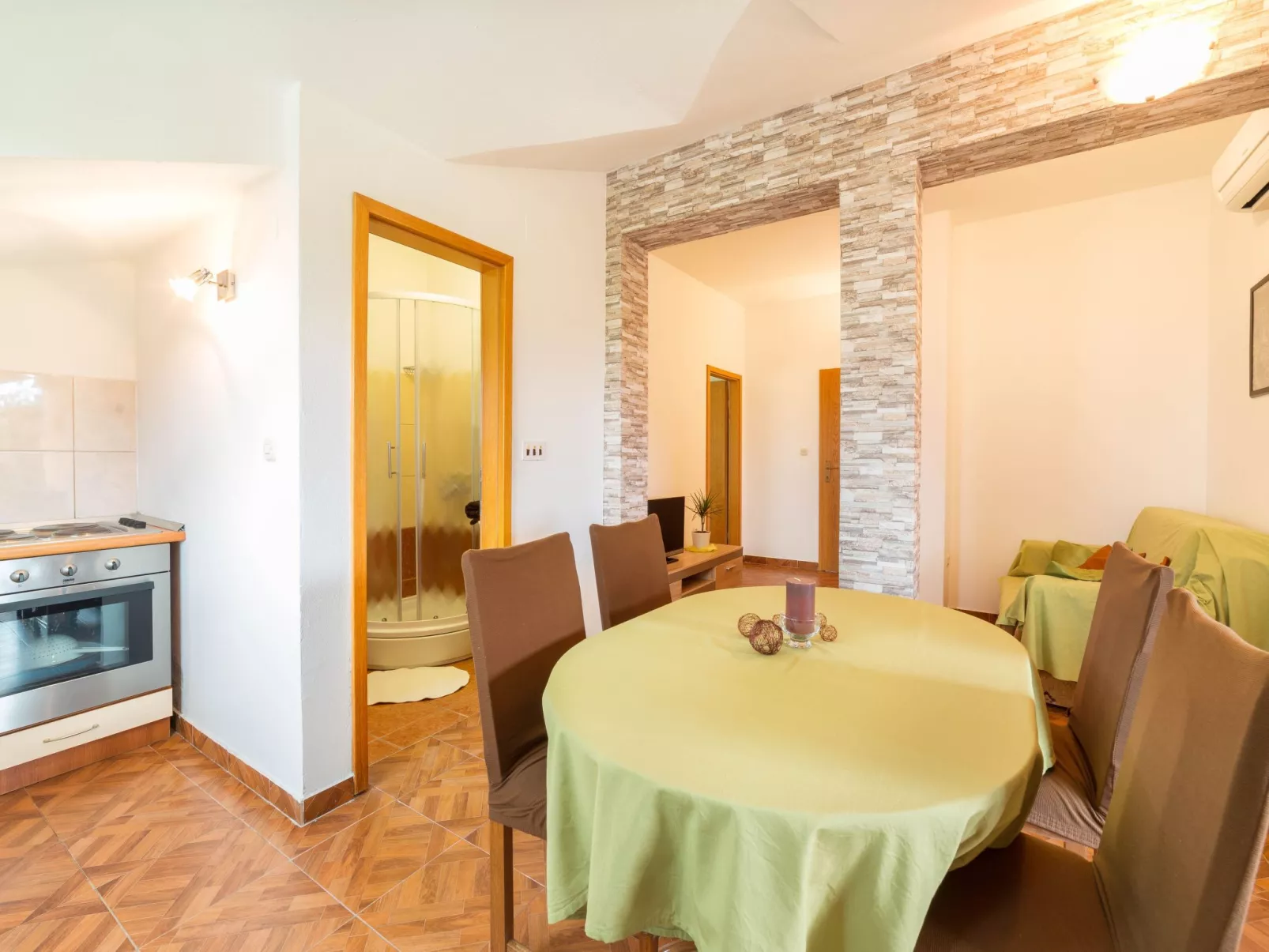 Apartments Marina 6 2+1 - Drinnen