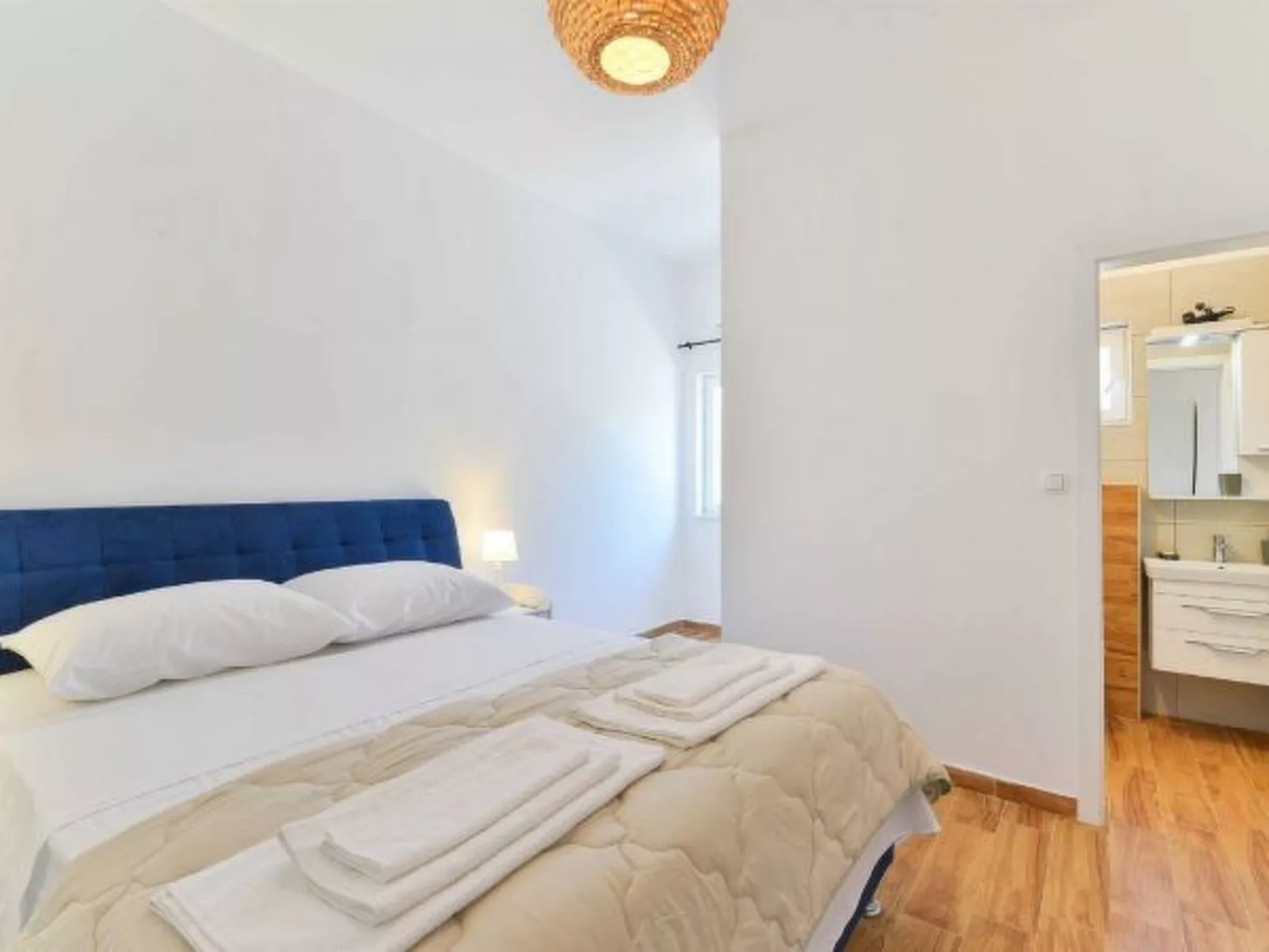 Villa Natura with pool - Image-tags.info