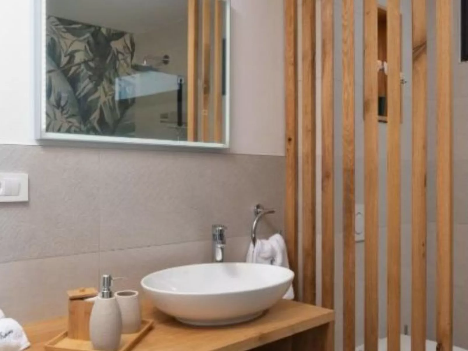 Villa Barbara with heated pool - Image-tags.info