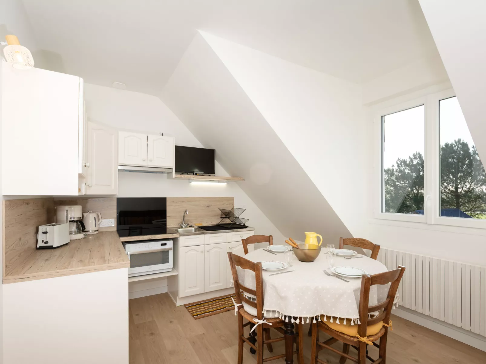 Les Ajoncs - Drinnen