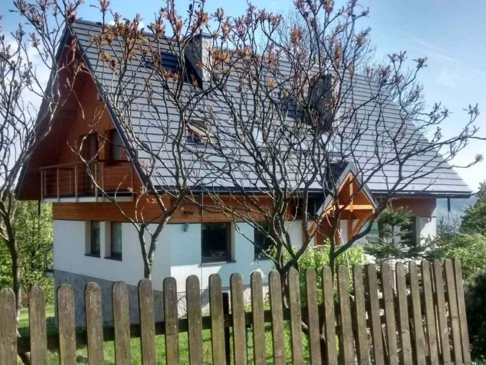 In den Bergen, Villa mit Panoramaterrasse - Draußen