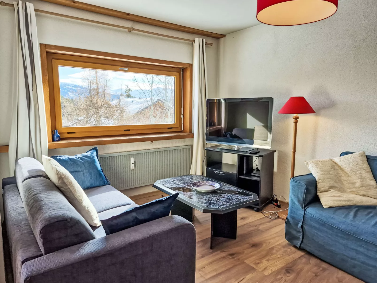 Crans-Léman 5 - Inside