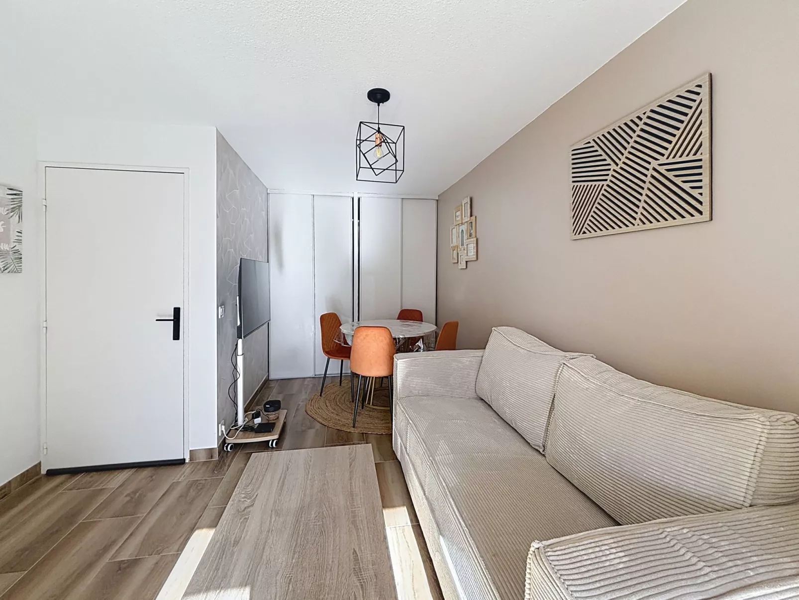 Le Riviera - Drinnen