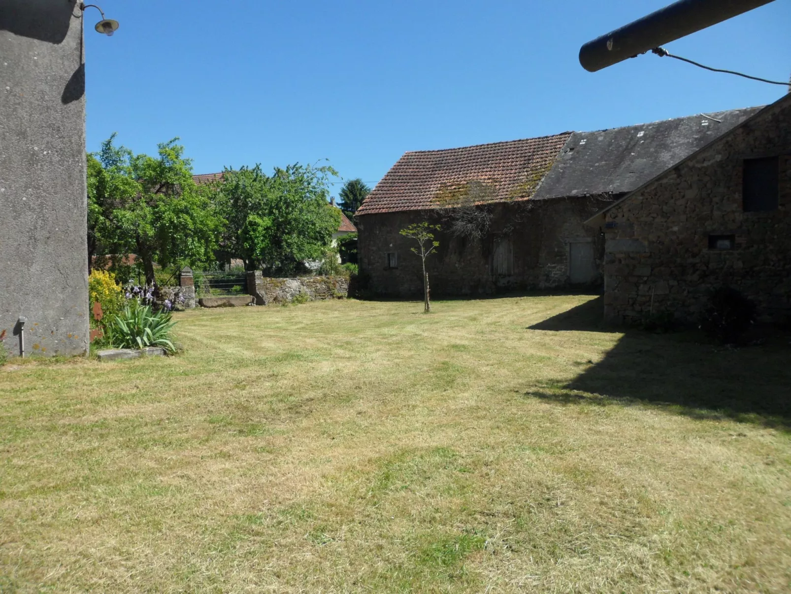 "Aelise" mit eigenem Pool - Draußen