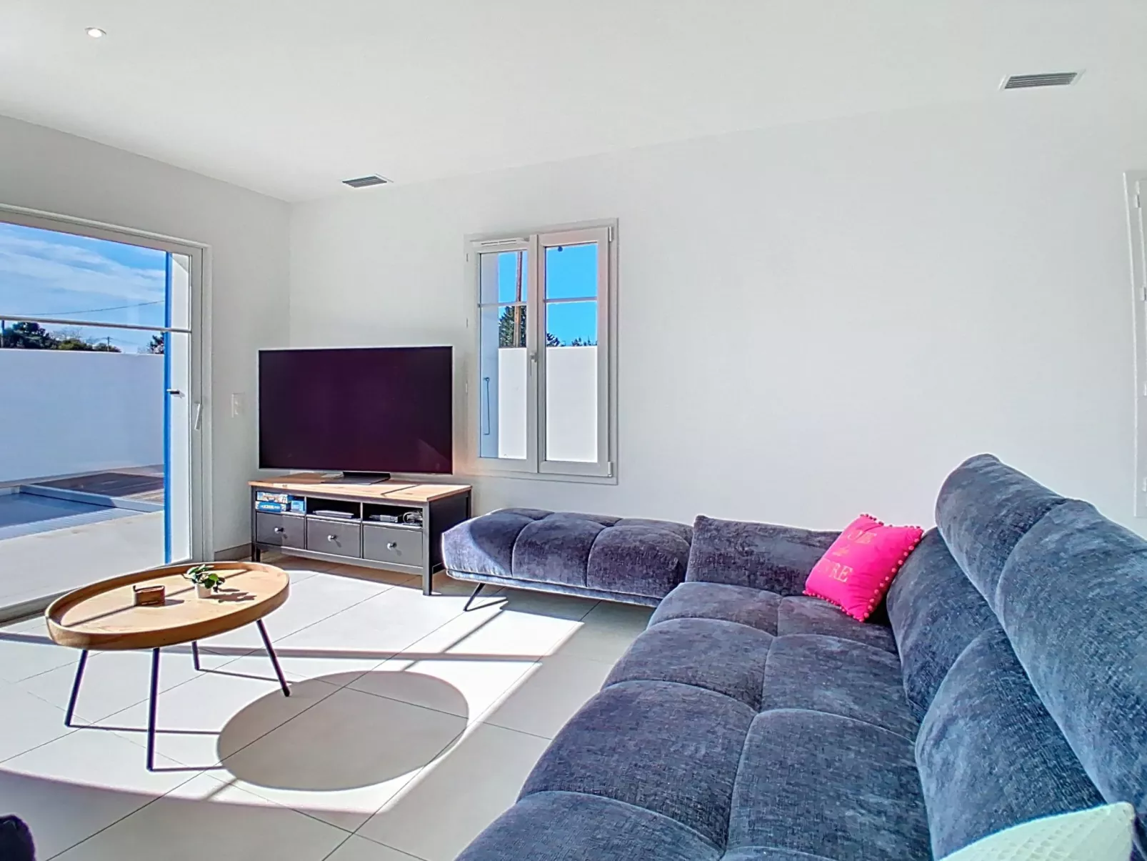 Saint Denis 2 - Inside