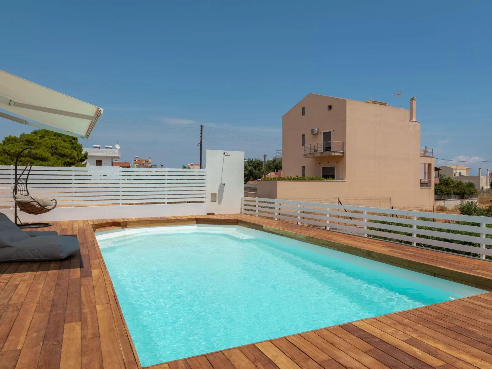 Evaeri Villa - Draußen