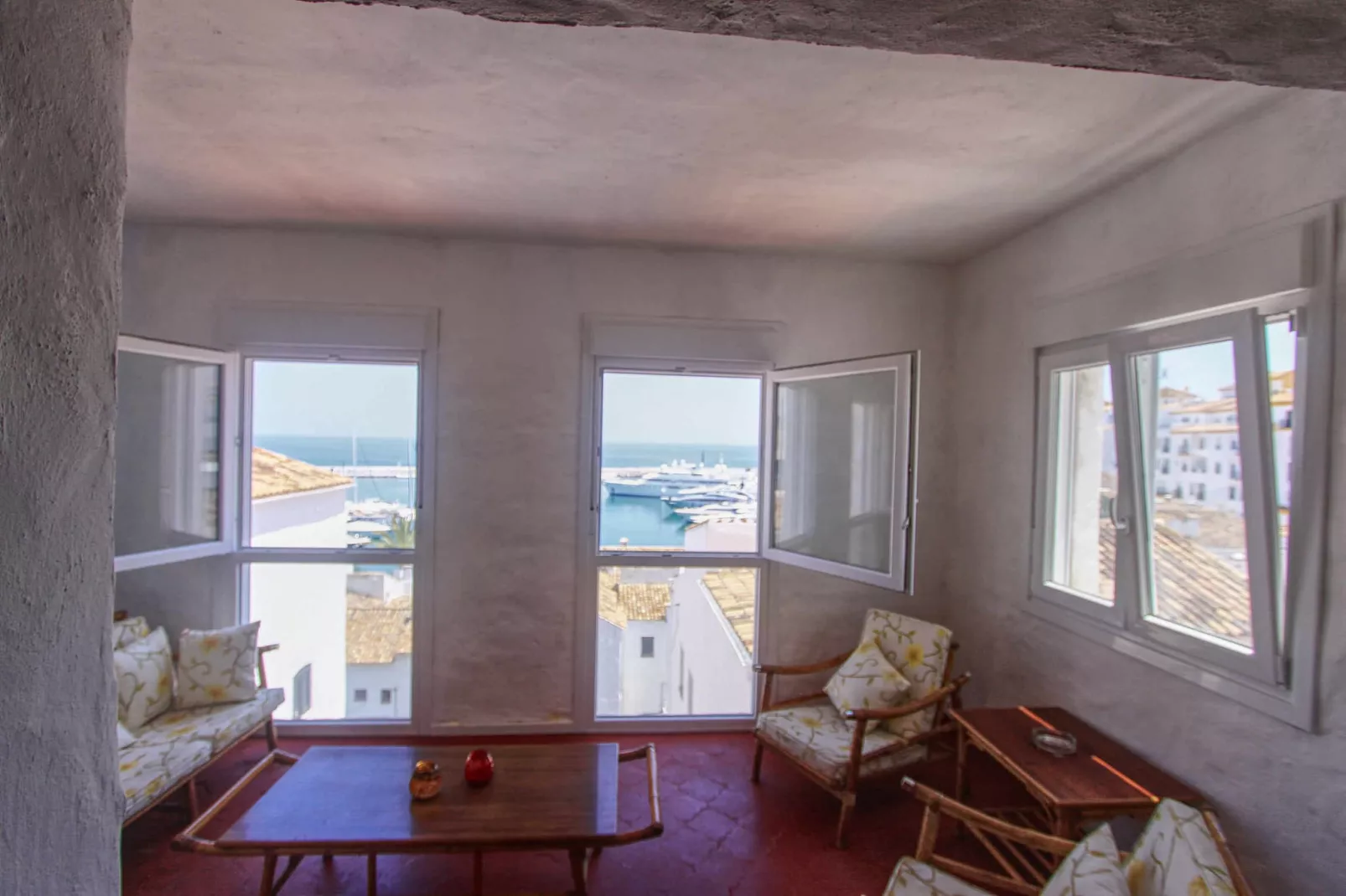 1079 - FRONTLINE PUERTO BANUS APARTMENT - Wohnzimmer