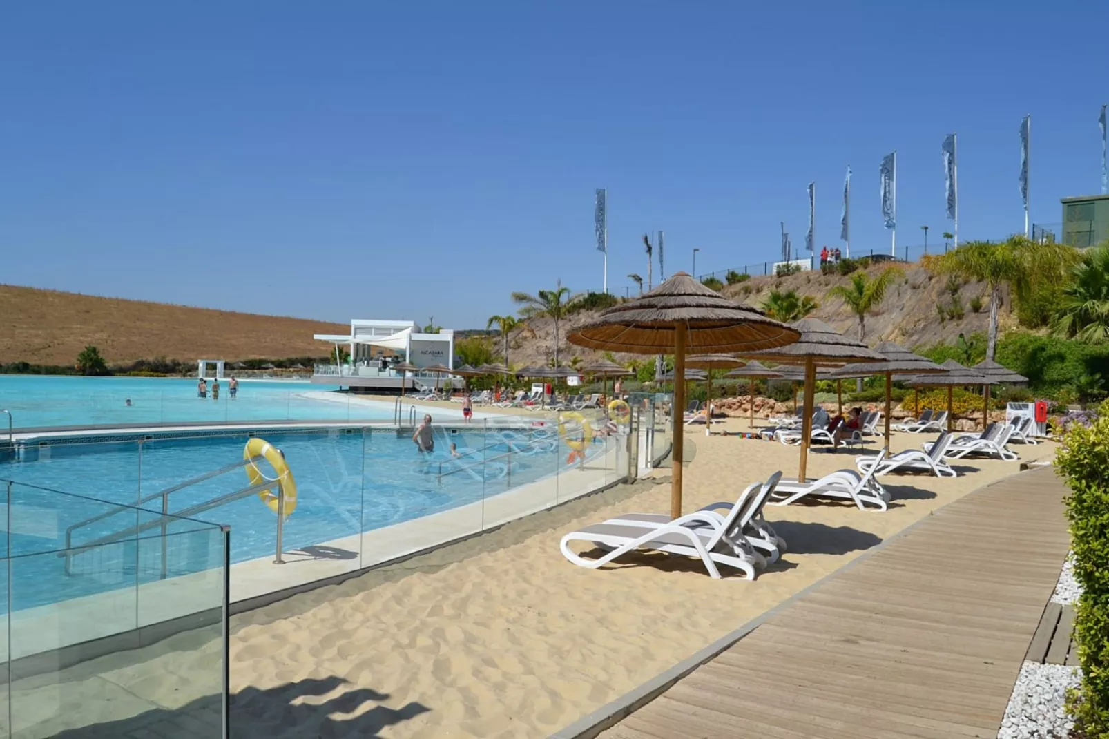 Stylish 3-Bed Apartment | Alcazaba Lagoon 1514 - Piscine