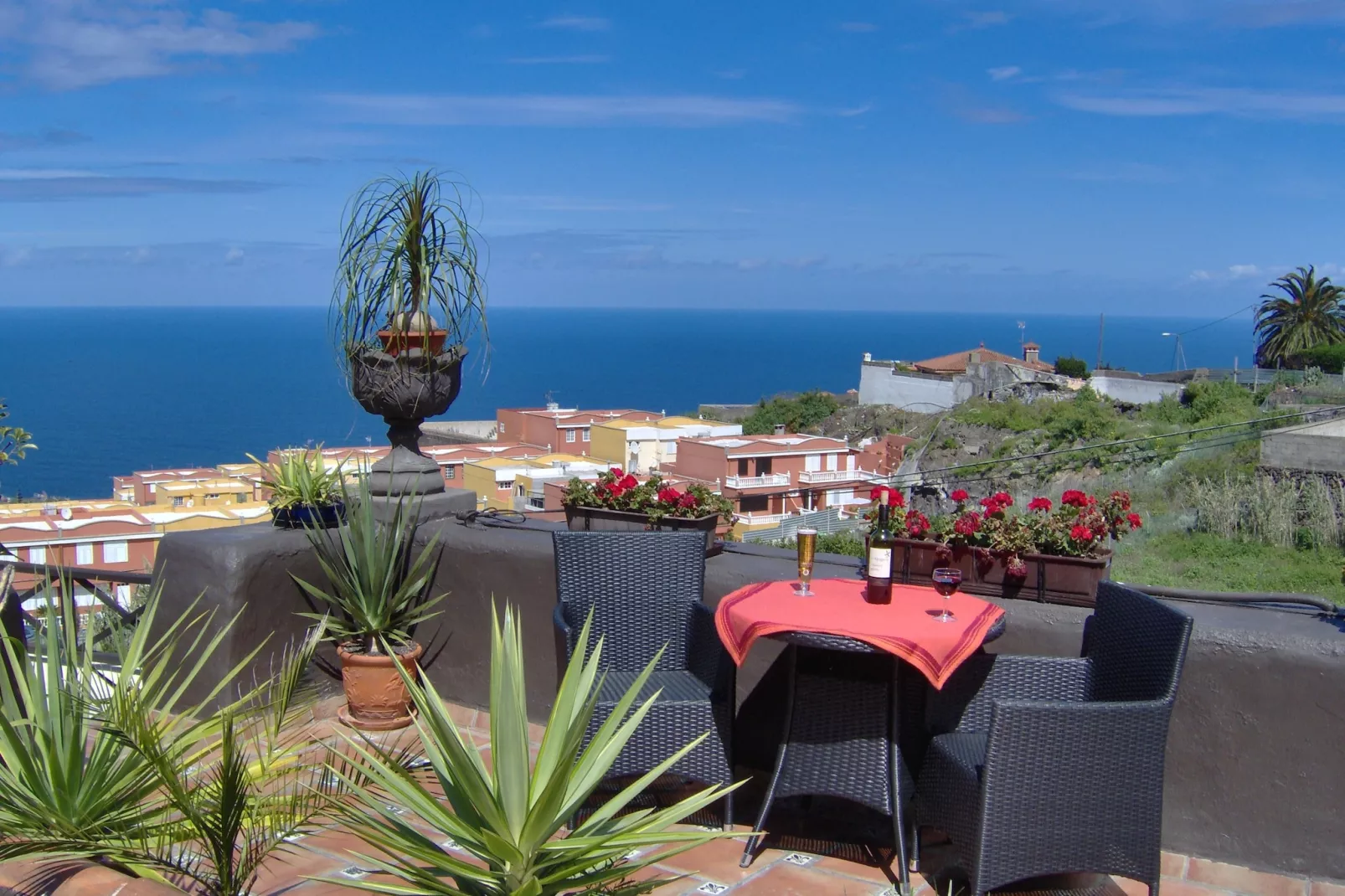 Apartamentos Monasterio de San Antonio 2 - Terrace balcony