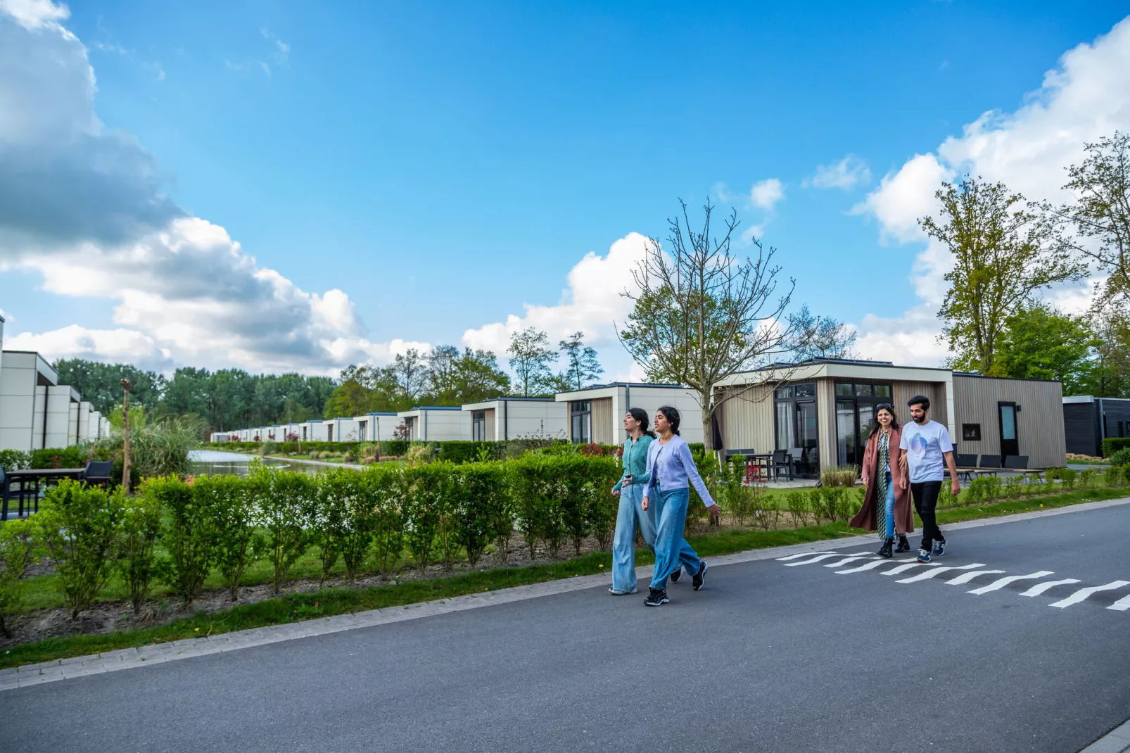 Resort Buitenhuizen 11-Areas summer 1km