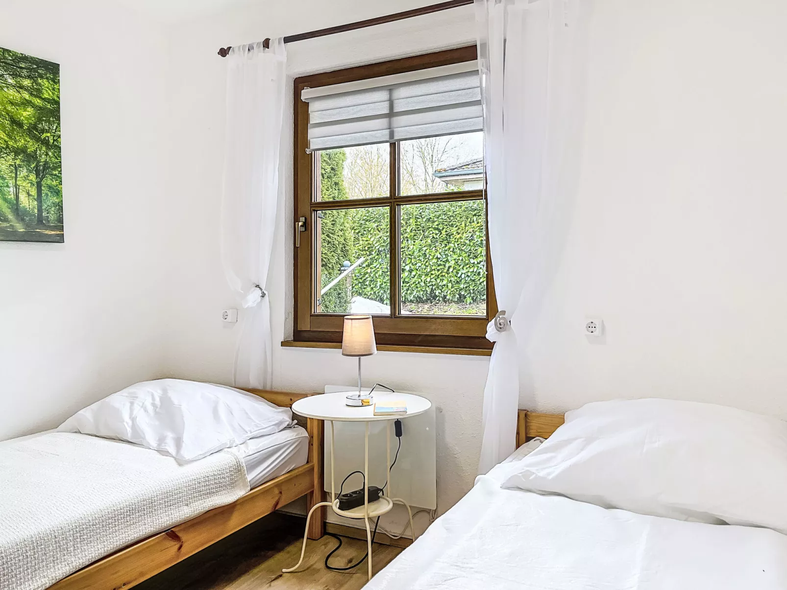 Schwesterchen - Inside