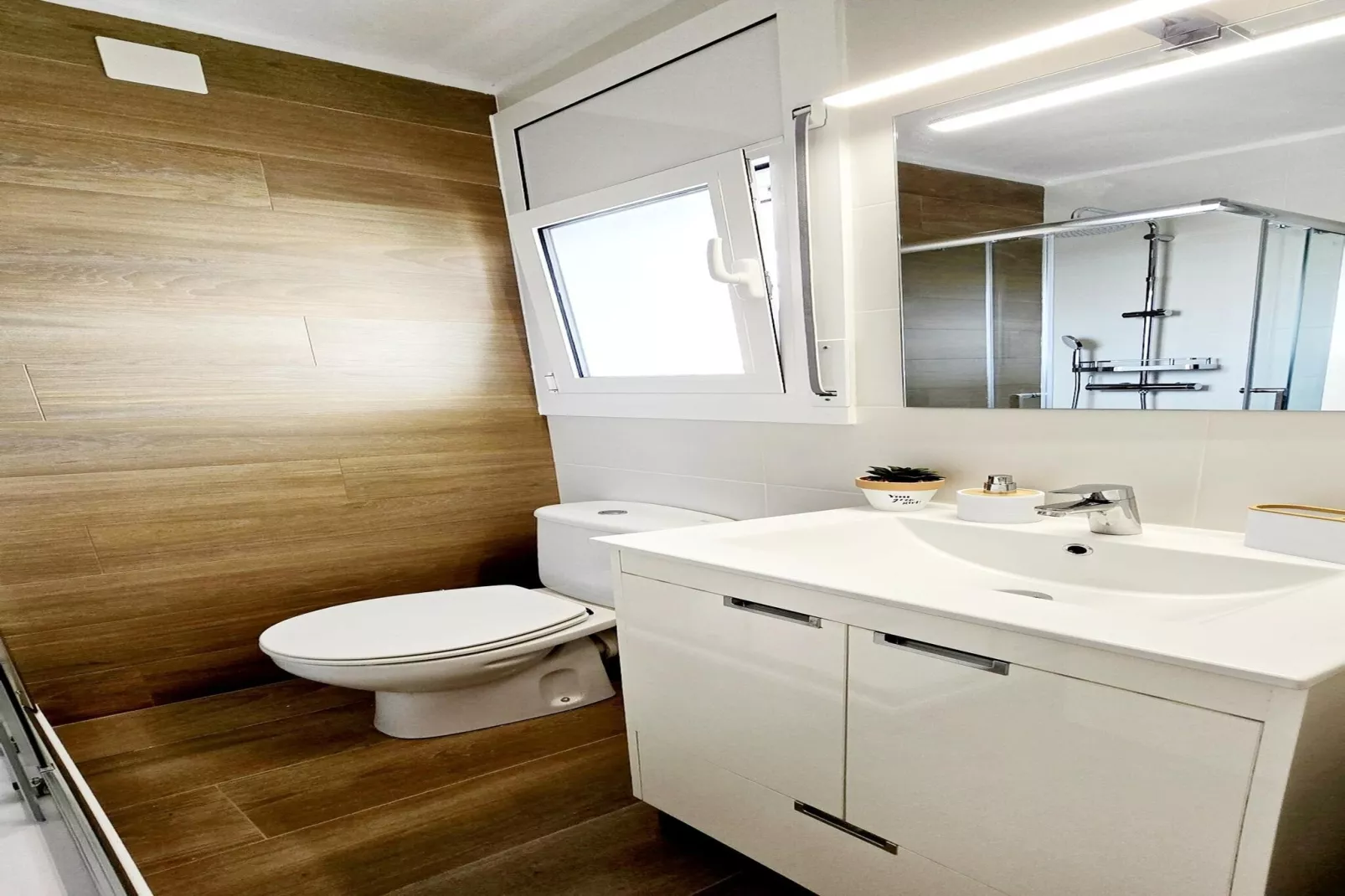 1209 WEEKEND 150m playa - Bathroom