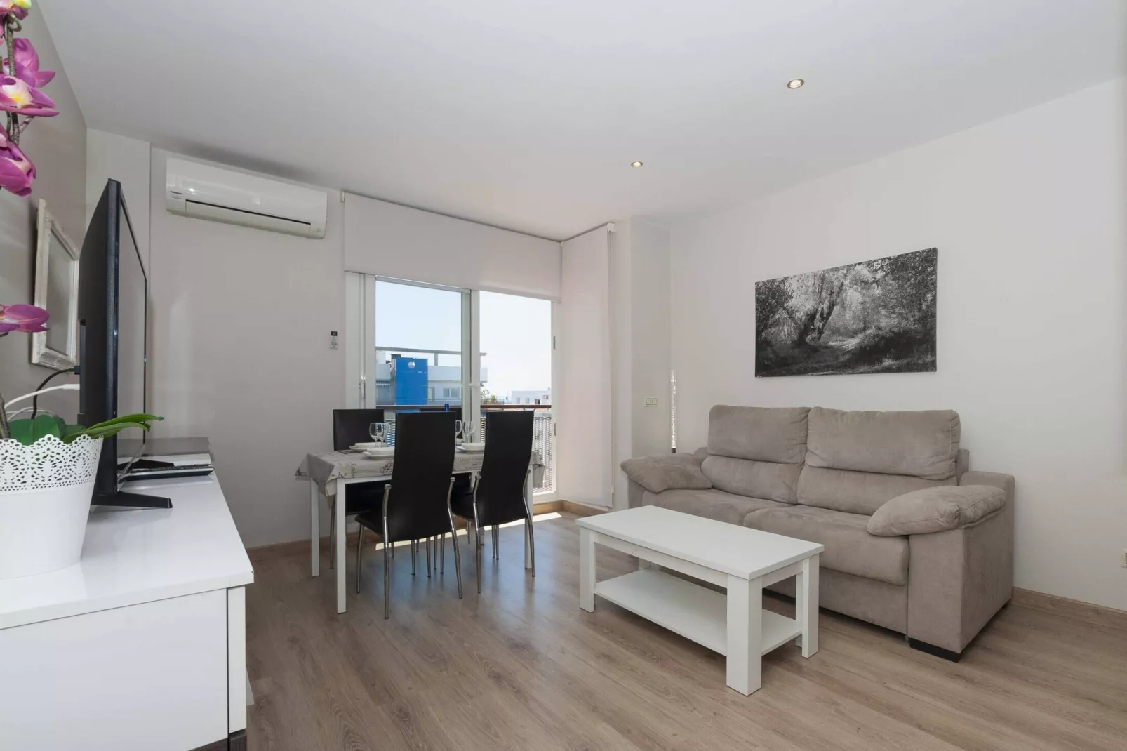1235 BLAUMARINA con piscina - Living room