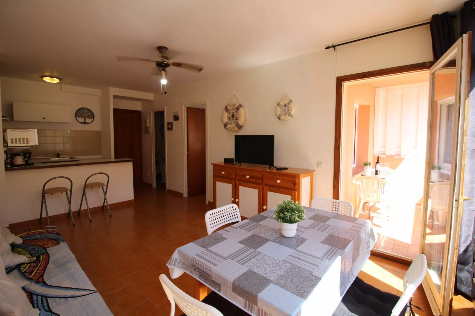 0055-GR RESERVA 26 1º 73 - Dining room