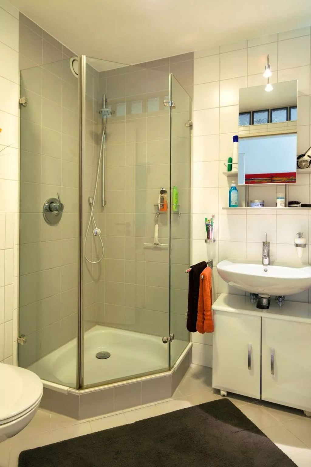 Mit schönem Garten - Inside