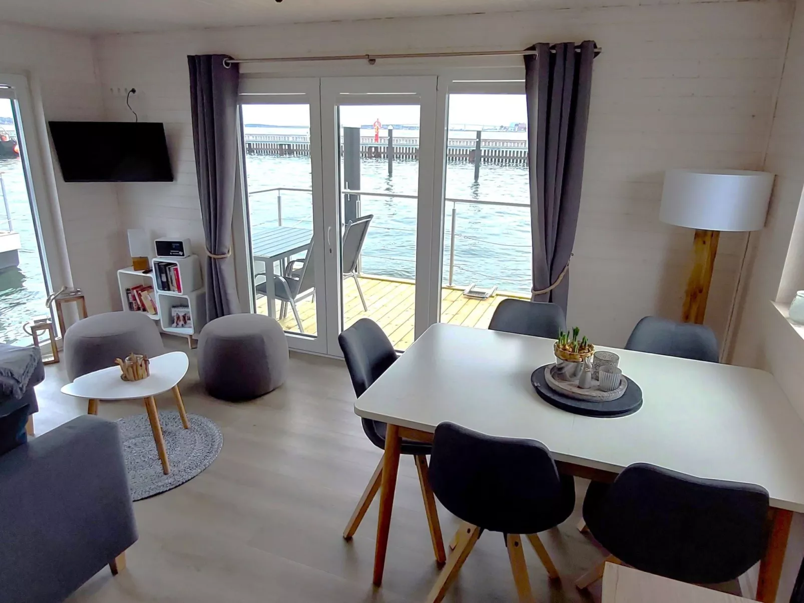 Hausboot Tosca - Drinnen