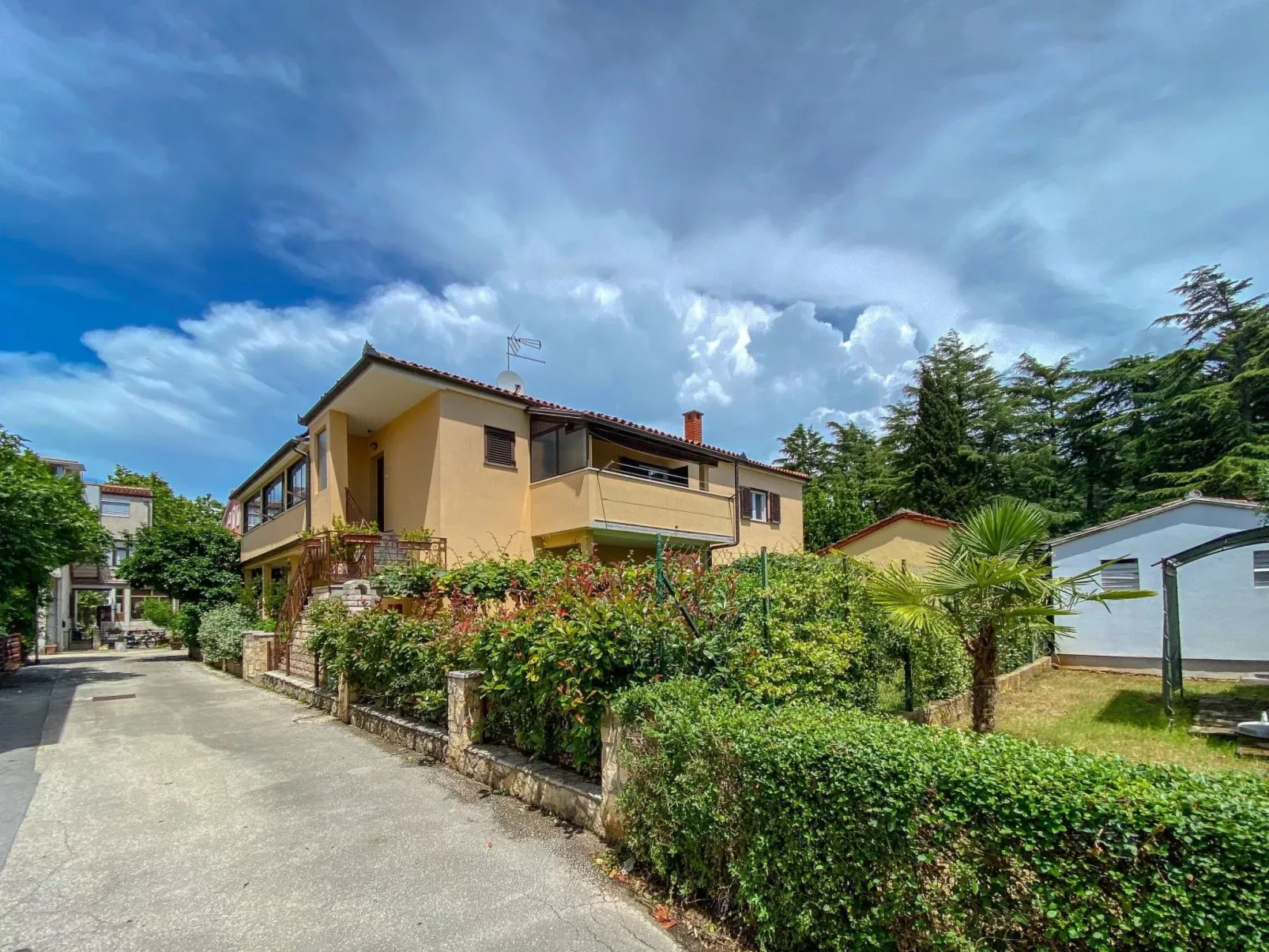 Erdgeschoss-Ferienwohnung Martinis 2 - Draußen