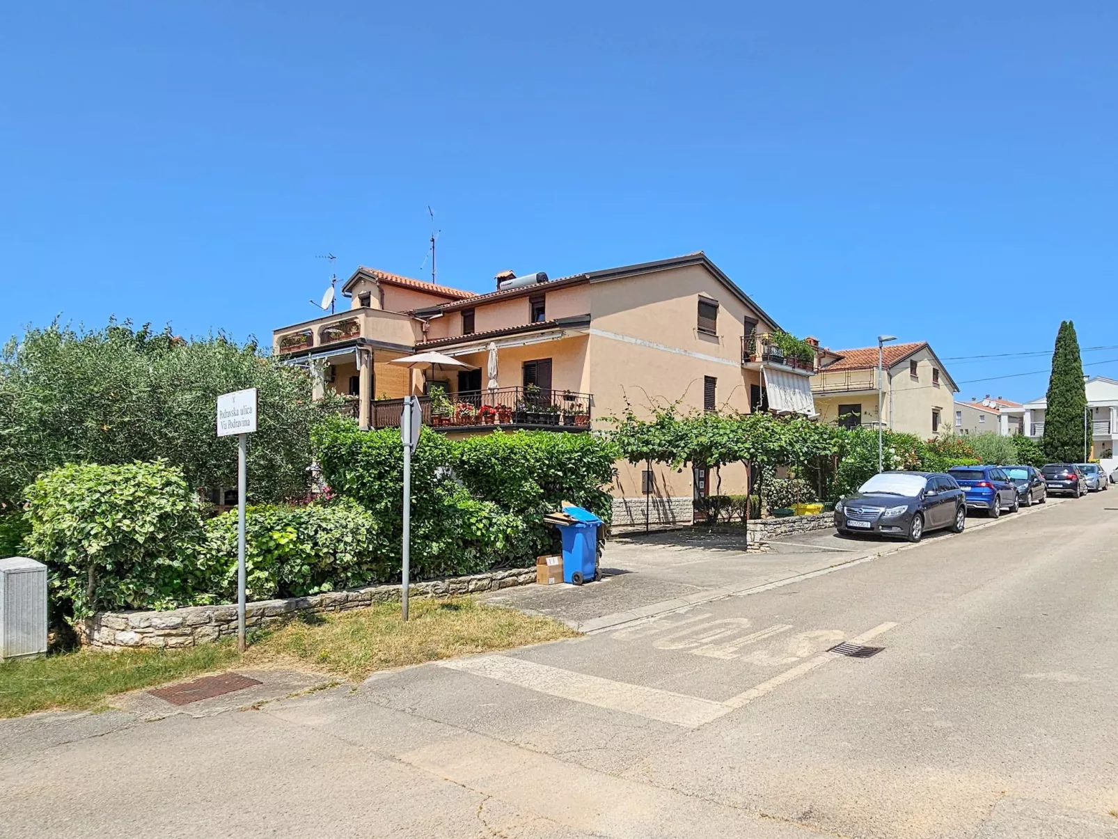 "Maria 4" mit Terrasse - Outside