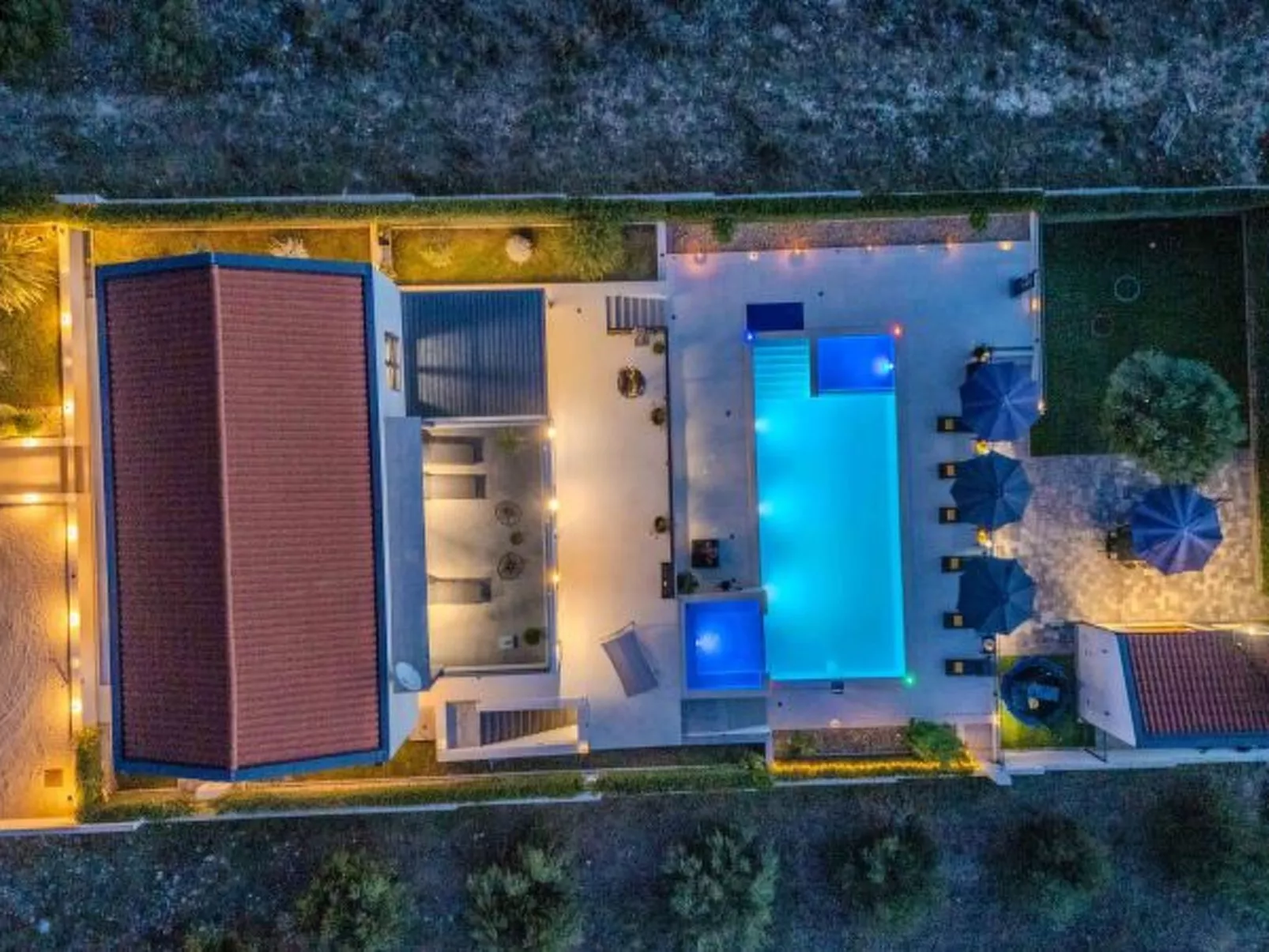 Beautiful villa Lara in Vrana with pool - Image-tags.info