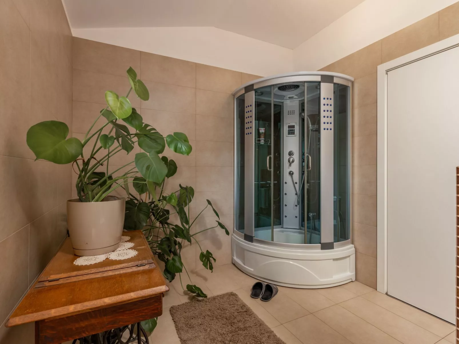 Apartments Rijeka - Terra Magica Room Grobnik ⭐⭐⭐⭐ - Inside