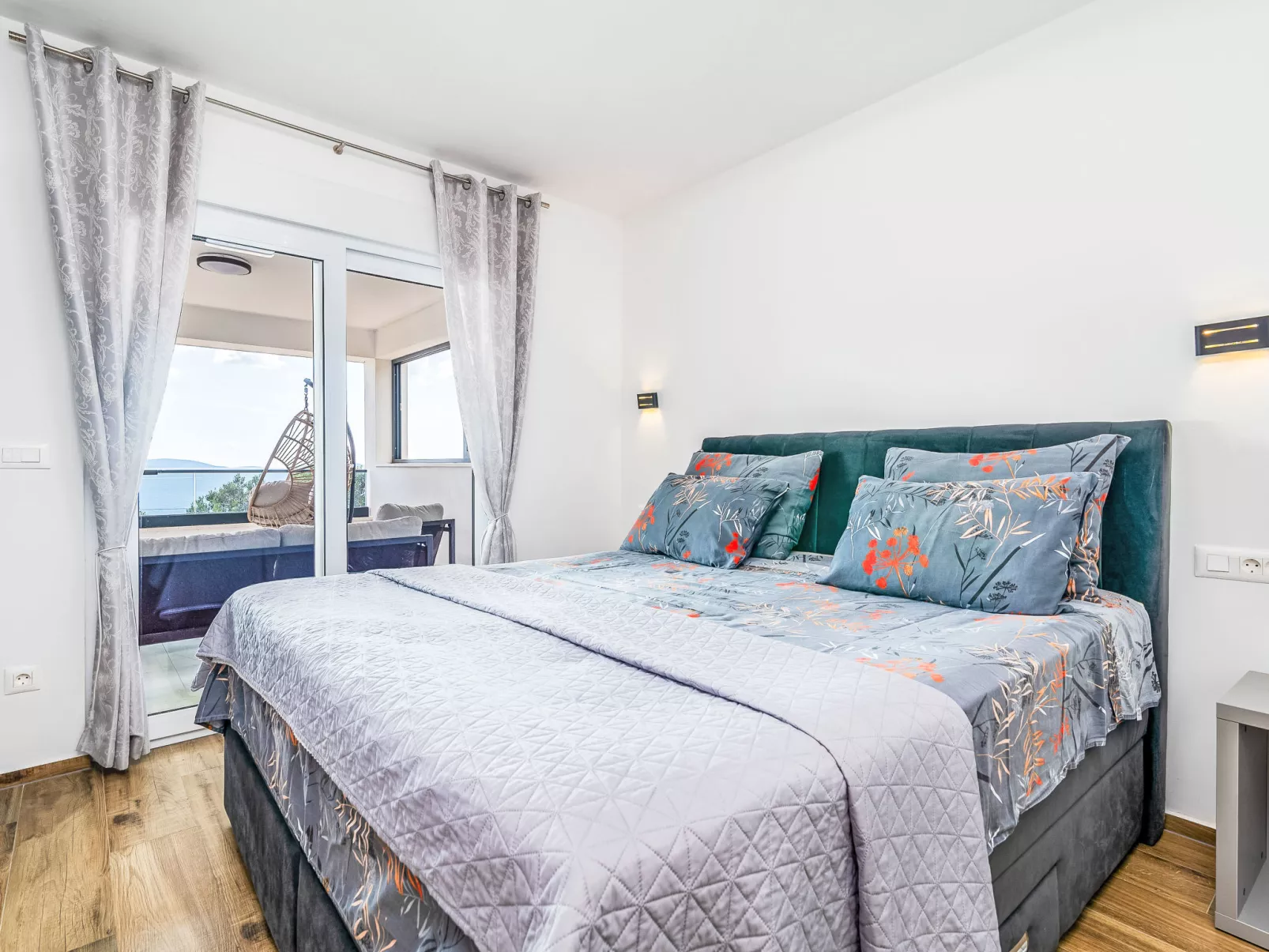 Ria with heated pool - Inside