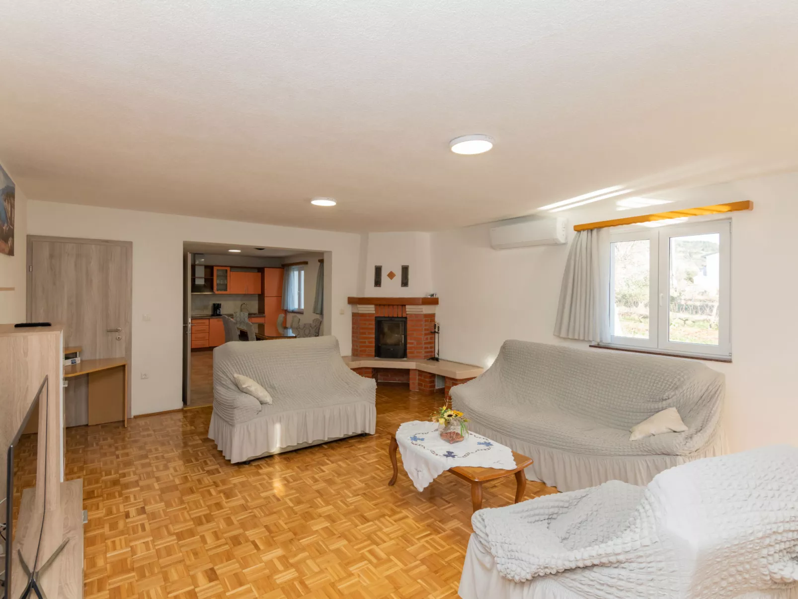 Matanovi dvori - Drinnen