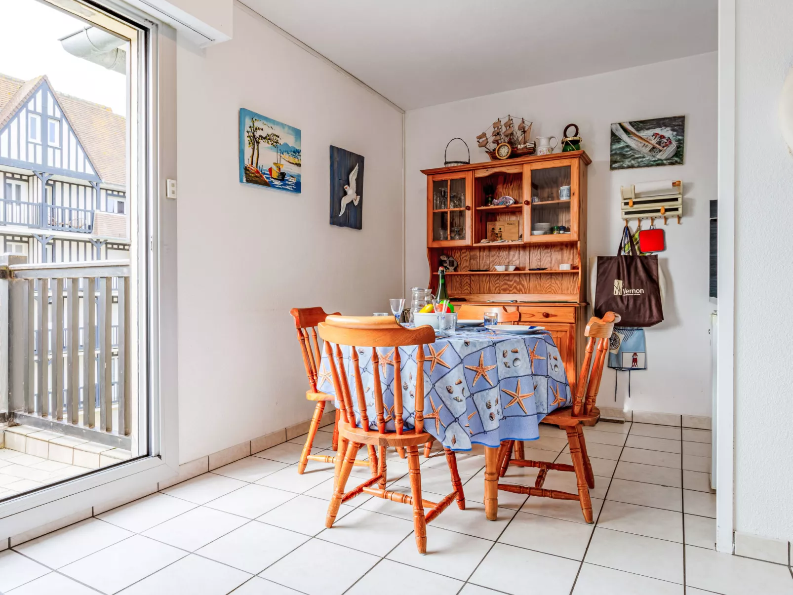 Les Normandières - Drinnen