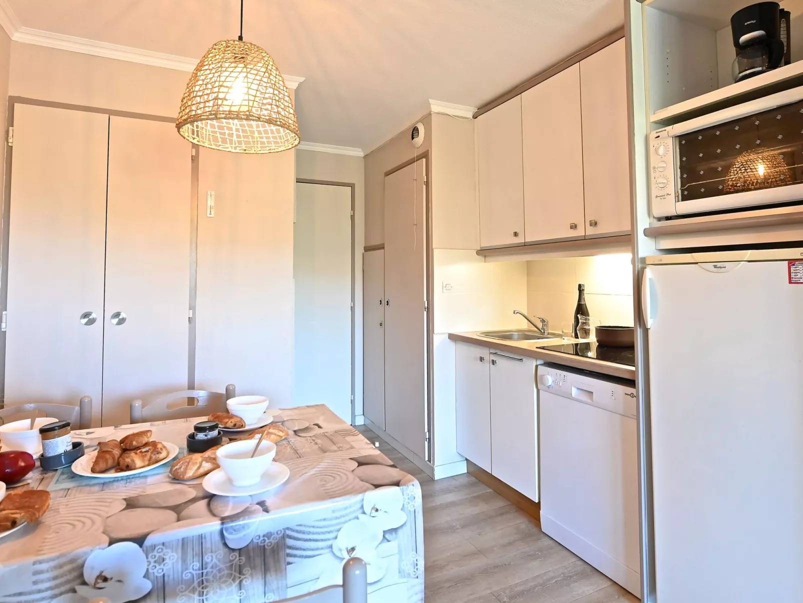 Village Cap Estérel - Le Belvédère - Dedans