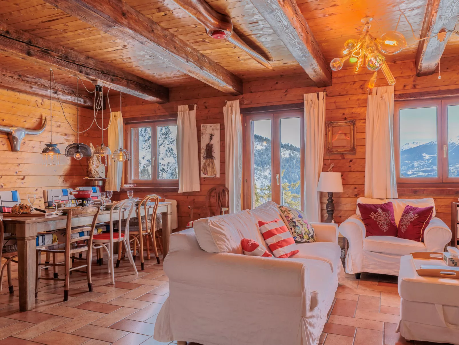 Mayens du Rudet - Drinnen