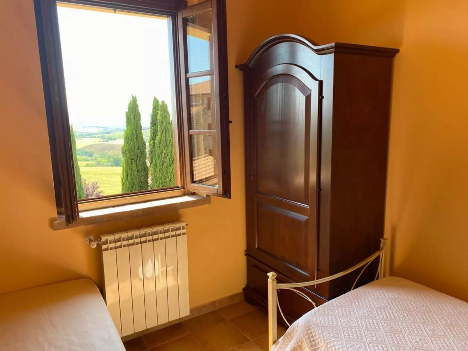 Pieve pomaia trilo flach - Inside