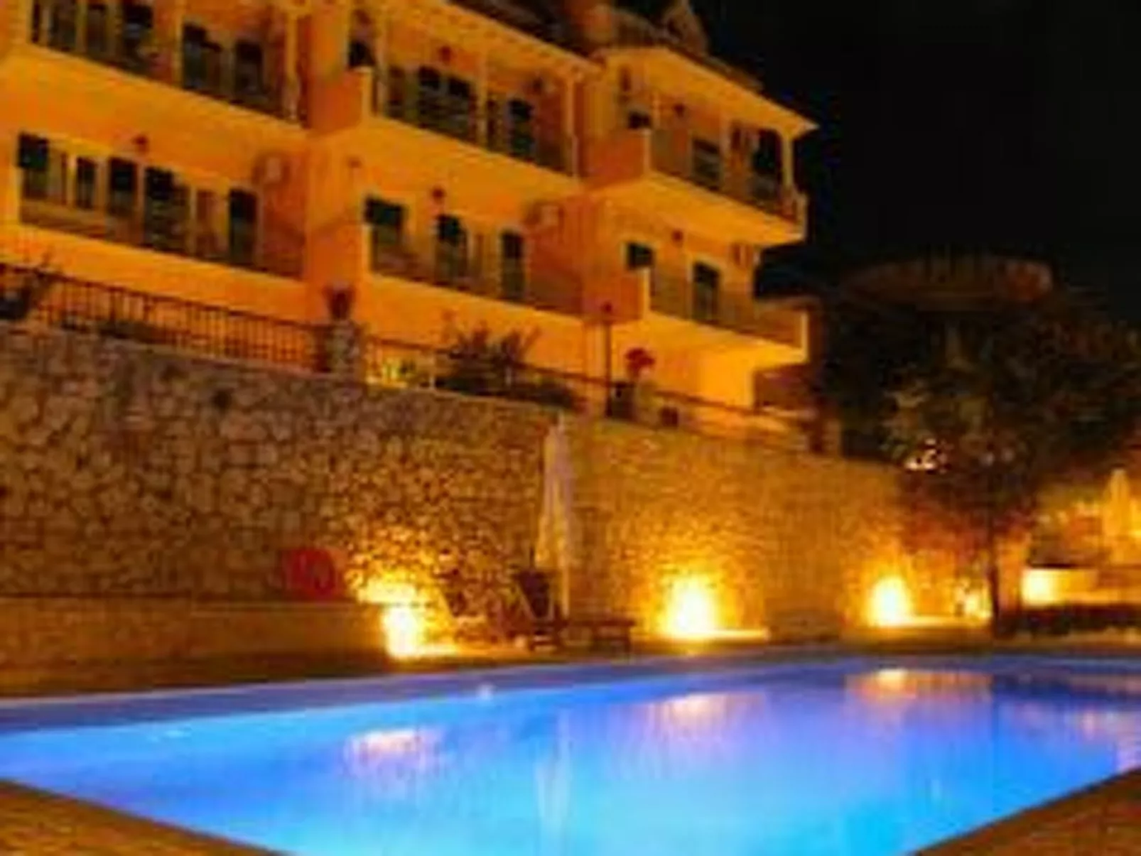 Sommer Dafnopanagia Luxusstudio Ourania - Outside