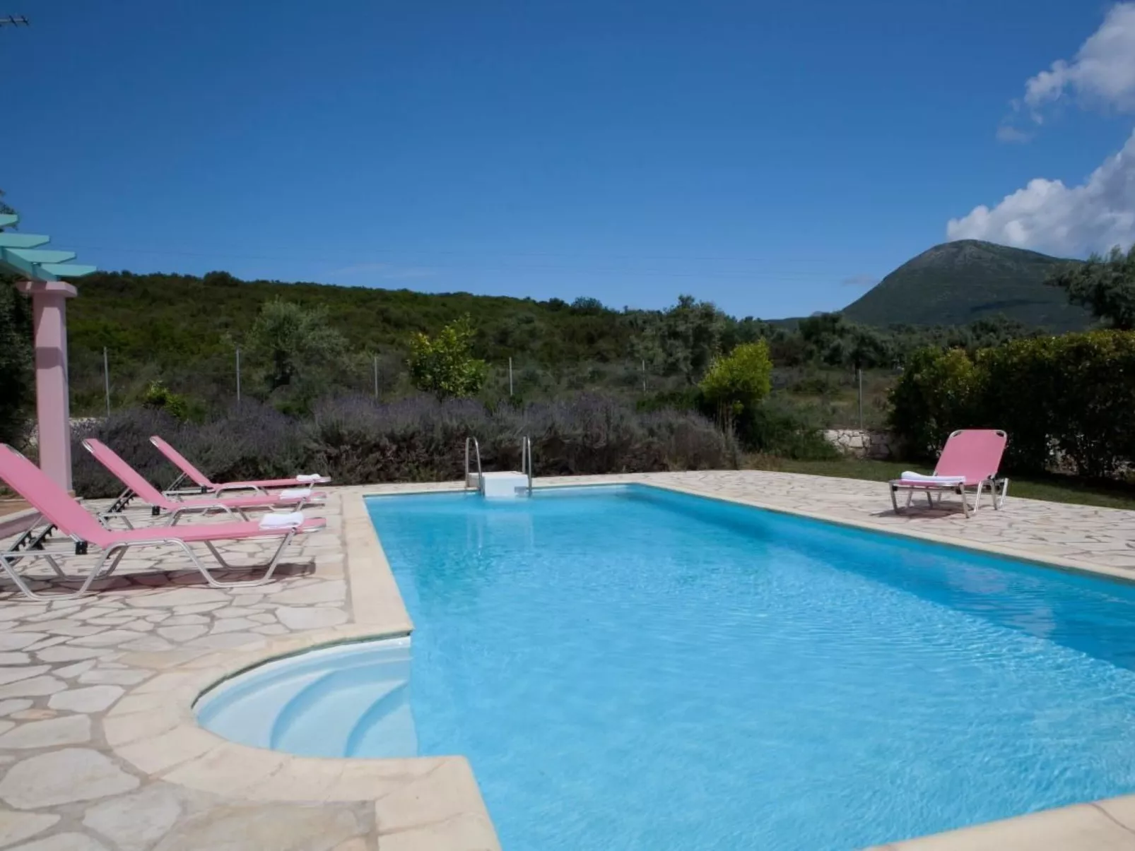 Dange Villa für 6 Personen - Draußen