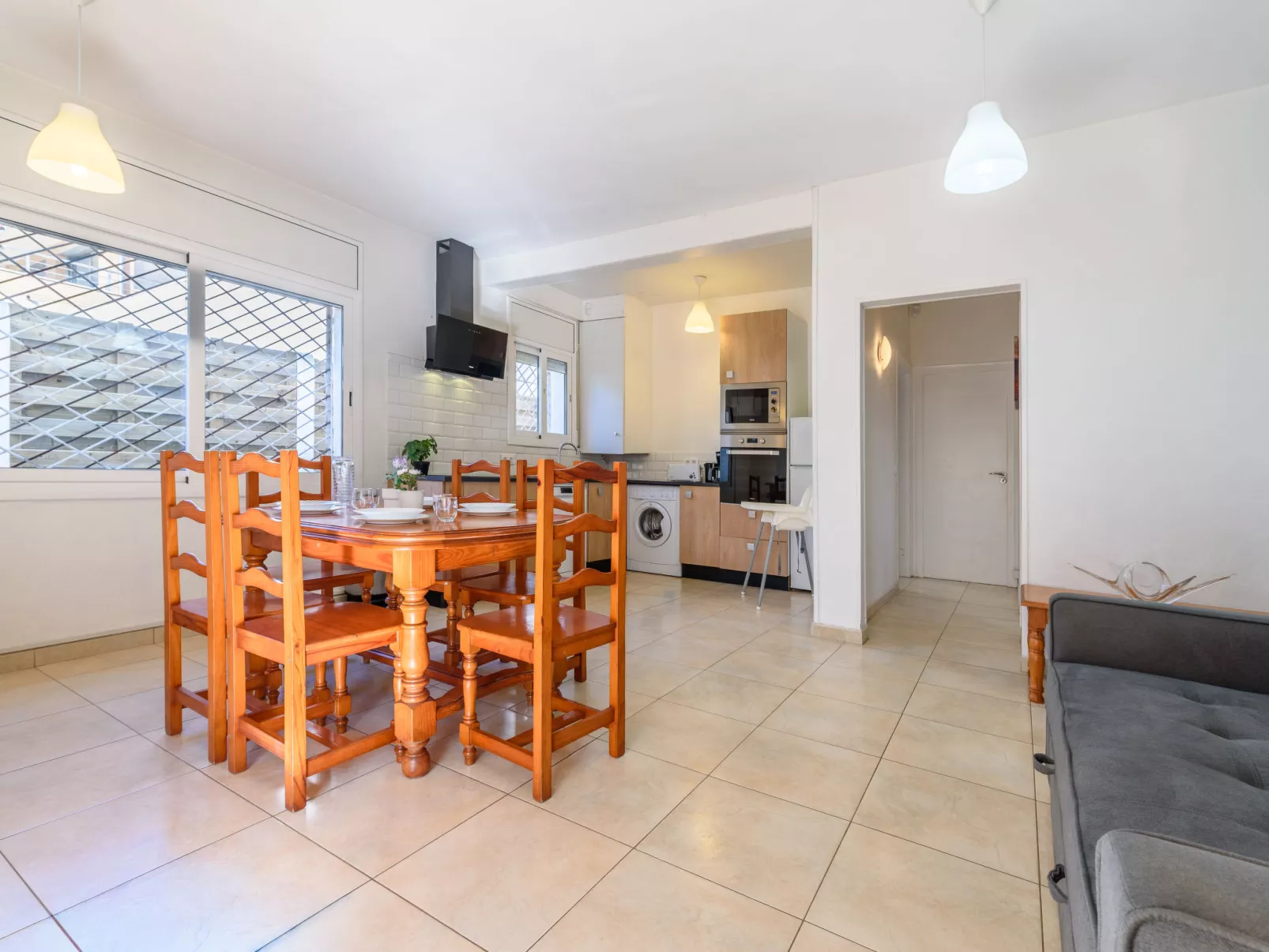 Sol Naciente - Drinnen