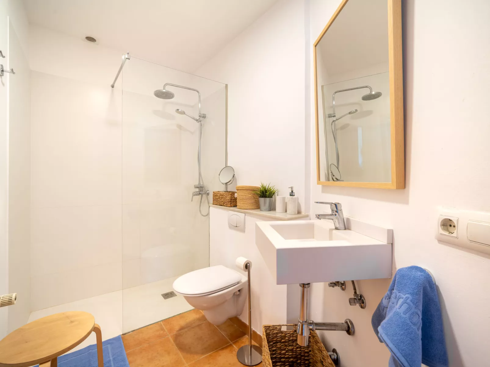 Vista Mar i Muntanya - Drinnen